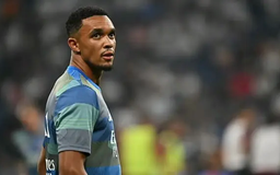Trent Alexander-Arnold bị loại khỏi đội hình xuất phát của Real Madrid