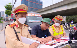CSGT ứng trực 70 điểm nóng giao thông Thủ đô