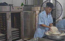 Chuyện những người anh nuôi
