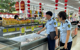 Bão số 5: Đảm bảo lương thực, xăng dầu không khan hiếm