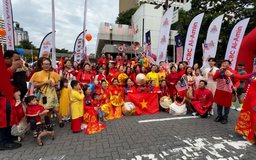 Diễu hành áo dài mừng Quốc khánh Việt Nam tại Malaysia