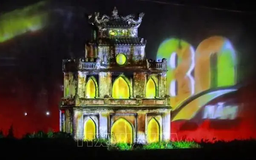 Tháp Rùa bừng sáng với hiệu ứng 3D Mapping kỳ ảo