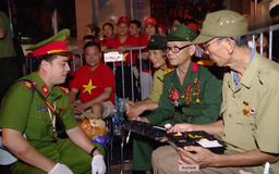 Những hình ảnh xúc động về Công an Thủ đô tại A80