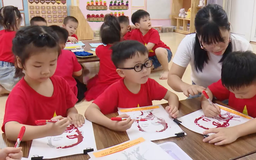 Nuôi dưỡng lòng yêu nước từ tuổi mầm non | Vì trẻ em | 28/08/2025