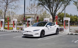 Honda bắt tay với Tesla mở rộng mạng lưới sạc xe điện