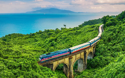 Đường sắt mở đăng ký vé tàu tập thể Tết Bính Ngọ