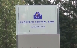 ECB giữ nguyên lãi suất, nâng dự báo kinh tế năm 2025