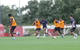 Derby Manchester vắng bóng nhiều tân binh