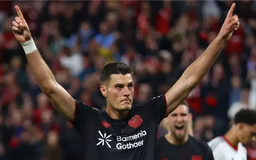 HLV Kasper Hjulmand có màn ra mắt Bayer Leverkusen suôn sẻ