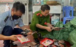 Hà Nội thu giữ 700kg xúc xích lậu trước Tết Trung thu