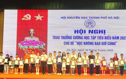221 học sinh, sinh viên nhận học bổng khuyến học