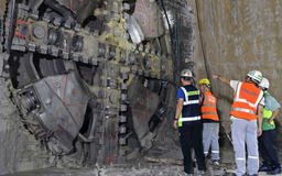Hé lộ sức mạnh TBM ‘Táo Bạo’ khoan metro số 3