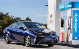 Toyota kiên định với xe chạy bằng hydro