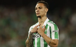 Man United bán Antony cho Real Betis
