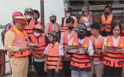 Ngăn chặn nguy cơ mất ATGT đường thủy cho học sinh