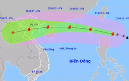 Siêu bão Ragasa tiến vào biển Đông