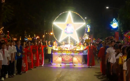 Rực rỡ sắc màu Trung thu Thành cổ - Sơn Tây