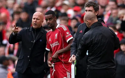 Alexander Isak ra sân từ đầu ở trận gặp Southampton