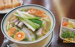 Phở gà phố Vạn Phúc lưu giữ hương vị Hà Thành