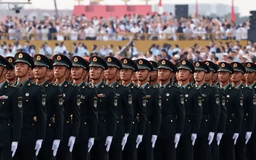 Trung Quốc duyệt binh kỷ niệm 80 chiến thắng phát xít