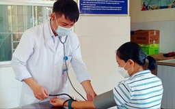 Luân chuyển, điều động bác sĩ về trạm y tế xã
