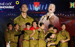 Hàng nghìn khán giả hát cùng dàn diễn viên 'Mưa đỏ' | Thế giới Showbiz | 03/09/2025