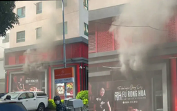 Cháy tại nhà hàng Fu Rong Hua ở Hà Nội