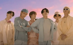 “Dynamite” của BTS vượt mốc 2 tỷ view