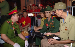 Những hành động đẹp của Công an Hà Nội trong sự kiện A80