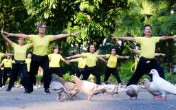 Chào ngày mới với khí công