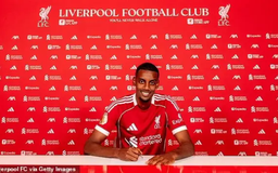Liverpool ‘chốt’ danh sách dự Champions League