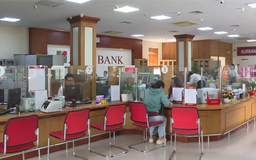 Ngân hàng đưa mạnh vốn ra nền kinh tế | Vấn đề kinh tế | 02/09/2025