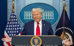 Ông Trump ký sắc lệnh miễn trừ thuế cho một số nước