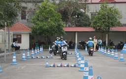 Nâng cao kỹ năng lái xe an toàn cho học sinh THPT