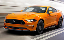 Ford Mustang là xe thể thao bán chạy nhất nước Mỹ 2025