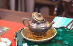Độc đáo không gian trà đạo và gốm Việt