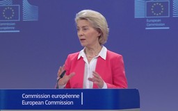 Bà Von der Leyen kêu gọi người dân Greenland tin tưởng EU