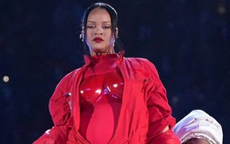 Rihanna chuẩn bị tái xuất sau 10 năm?