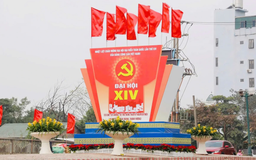 Nhân dân Thủ đô mừng Đảng, mừng đất nước đổi mới