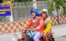 ‘Con kể ba nghe’ vừa ra rạp đã thống trị phòng vé