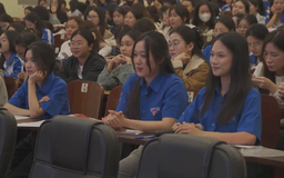 Hướng nghiệp, đồng hành cùng sinh viên trước ngưỡng cửa tự lập
