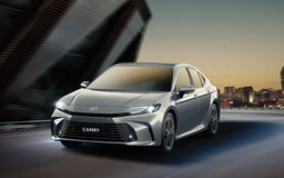 Xe hybrid của Toyota đồng loạt giảm giá