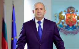 Tổng thống Bulgaria từ chức