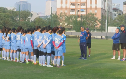 Đội tuyển nữ Việt Nam đá giao hữu với Uzbekistan