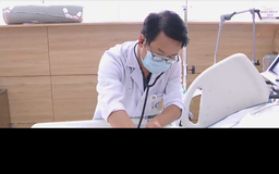 Cảnh báo ngộ độc khí do đốt củi sưởi ấm mùa lạnh
