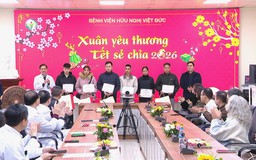 Mang Tết sớm đến với người bệnh