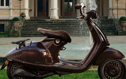 Vespa 946 Horse phiên bản đặc biệt dành riêng cho năm Ngựa