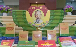 Ra mắt sách về xây dựng quân đội