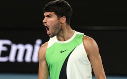 Carlos Alcaraz lần đầu vào bán kết Australian Open 2026