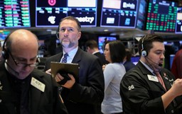 S&P 500 lập kỷ lục mới trước thềm cuộc họp của Fed